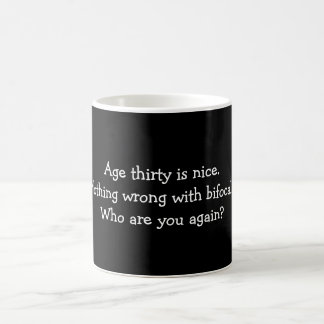 Café Caneca engraçada do aniversário de 30 anos com