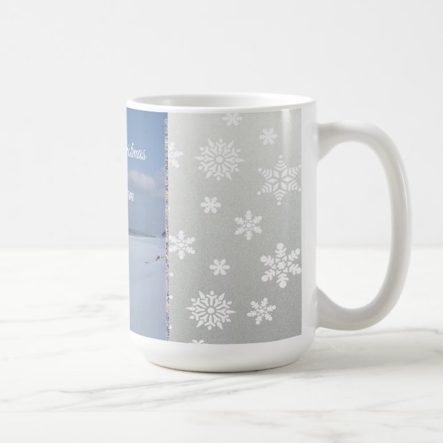 Café Caneca Monograma Flocos de Neve Natal Feliz  (Direita)