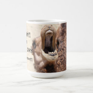 Café Caneca Mouthed grande do dia de corcunda do