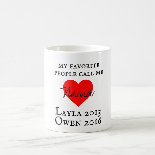 Café caneca personalizada de Nana com nomes (Centro)