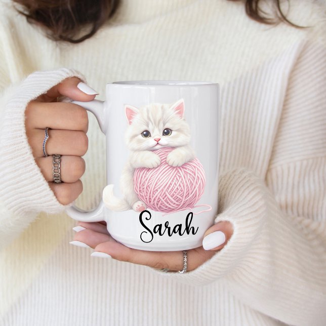 Café Caneca Personalizada | Hora de Brincar com Fio de  (Personalized kitten pink yarn play mug. )