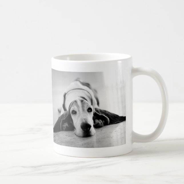 Café Caneca preta & branca de Basset Hound (Direita)