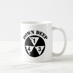 Café Caneca profunda de Hugh Howey para baixo Wrencher