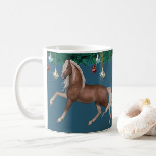 Café Cavalo de Palomino na Caneca Azul