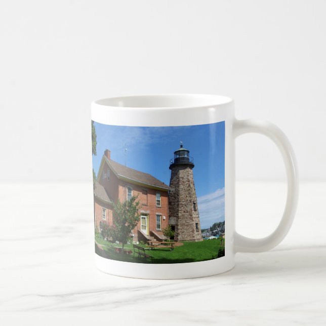 Café Charlotte - Caneca de Farol Genesee (Direita)