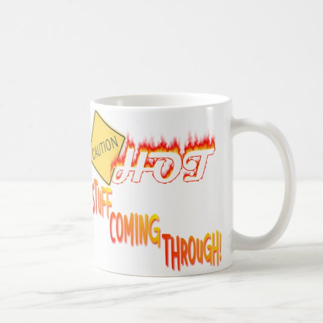 Café Digno de nota que vem através da caneca (Direita)