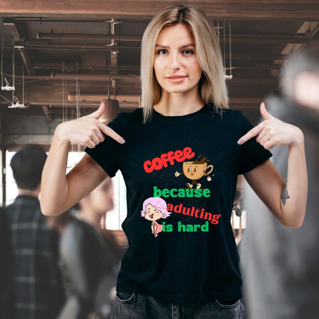 Café e T-shirt adulta (Criador carregado)