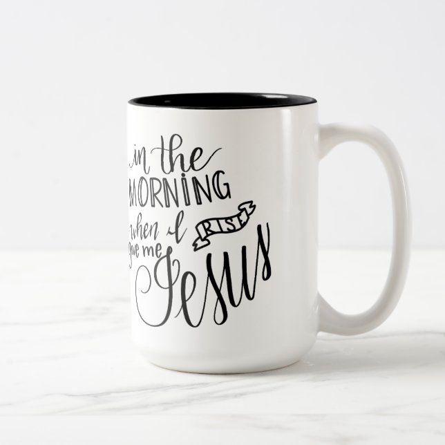 Café Em Dois Tons A caneca de Handlettered, dizer cristão, dá-me (Direita)