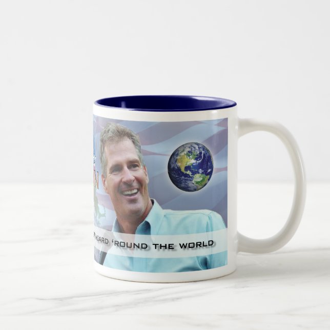 Café Em Dois Tons A caneca do coletor da eleição de Scott Brown (Direita)