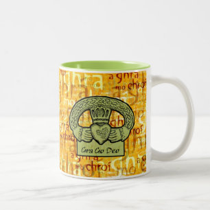 Café Em Dois Tons Amor da caneca de Claddagh do irlandês para sempr