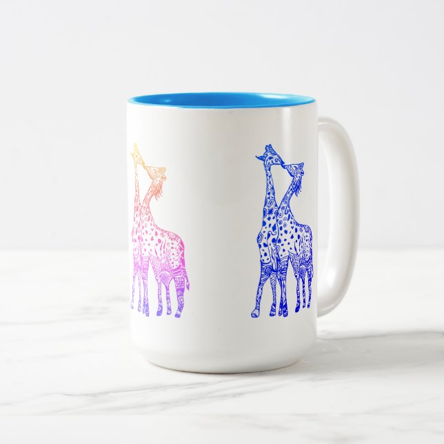 Café Em Dois Tons Beijo dos girafas que tira a caneca do Dois-Tom de (Frente Esquerda)