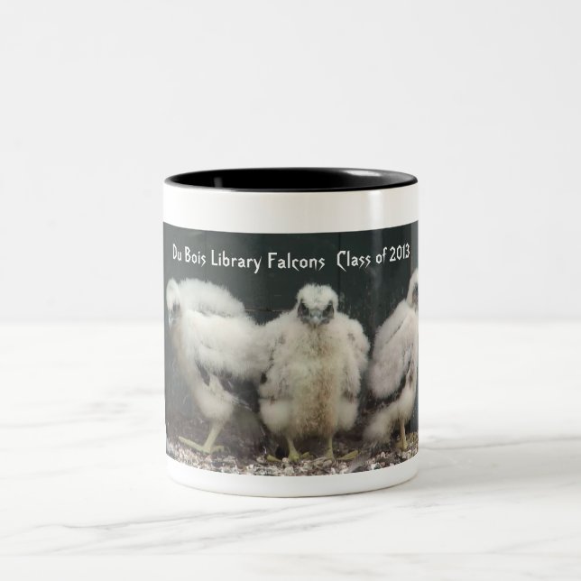 Café Em Dois Tons Caneca 2013 de Du Bois Falcons (Centro)