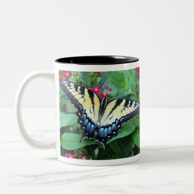 Café Em Dois Tons Caneca amarela da borboleta de Swallowtail (Esquerda)