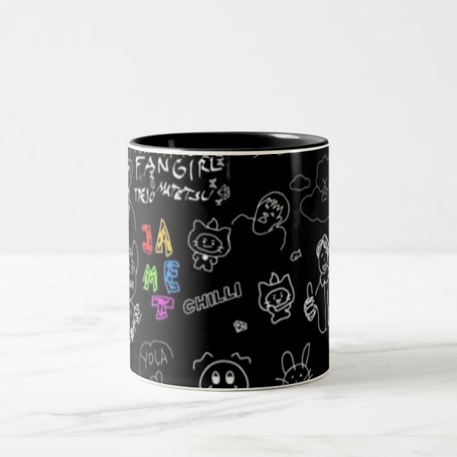 Café Em Dois Tons Caneca com padrão de figura de palito preta | Mini (Centro)