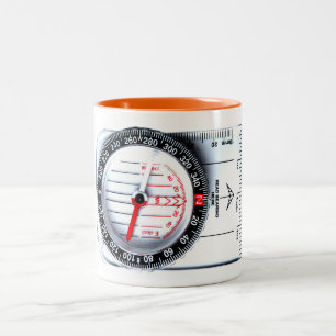 Café Em Dois Tons Caneca - compasso de Orienteering