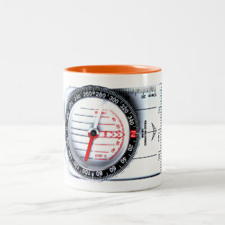 Café Em Dois Tons Caneca - compasso de Orienteering