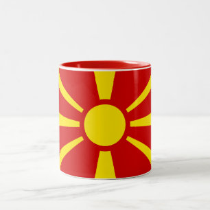 Café Em Dois Tons Caneca da bandeira de Macedónia