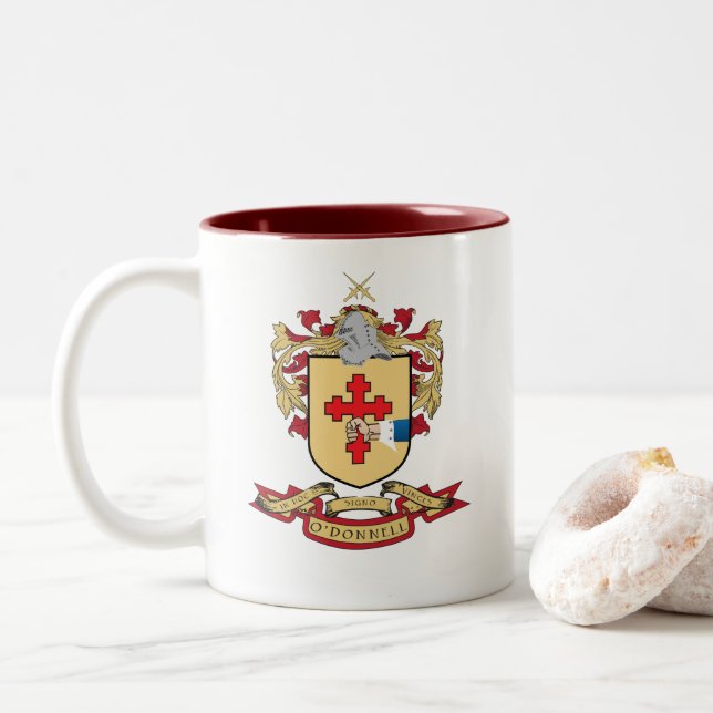 Café Em Dois Tons Caneca da brasão de O " Donnell (Com Donut)