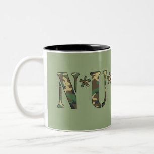 Café Em Dois Tons Caneca da enfermeira de Camo