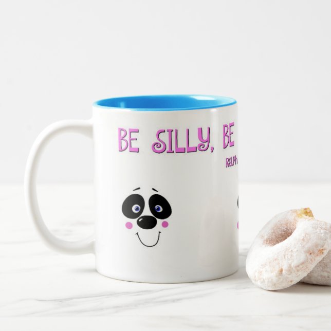 Café Em Dois Tons Caneca das caras da panda com citações de Emerson (Com Donut)