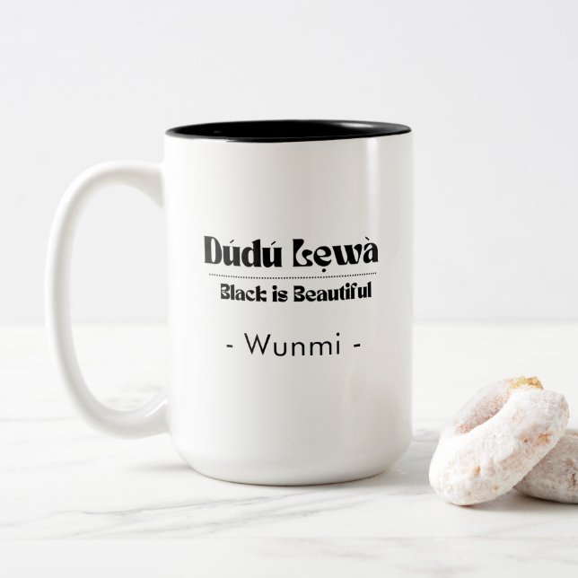 Café Em Dois Tons Caneca de Afirmação Black Is Beautiful — Presente  (Com Donut)