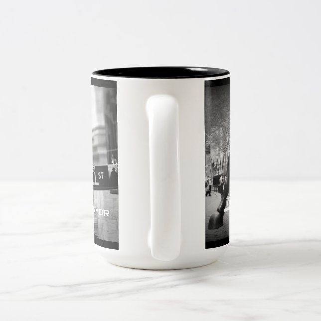 Café Em Dois Tons Caneca de Bull da bolsa de valores (Alça)