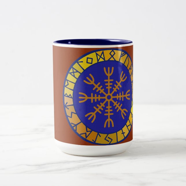 Café Em Dois Tons Caneca de Cerâmica Elmo do Terror (Centro)