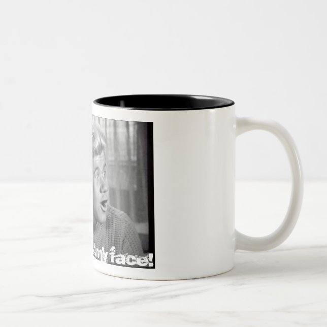 Café Em Dois Tons Caneca de Eegah (Direita)