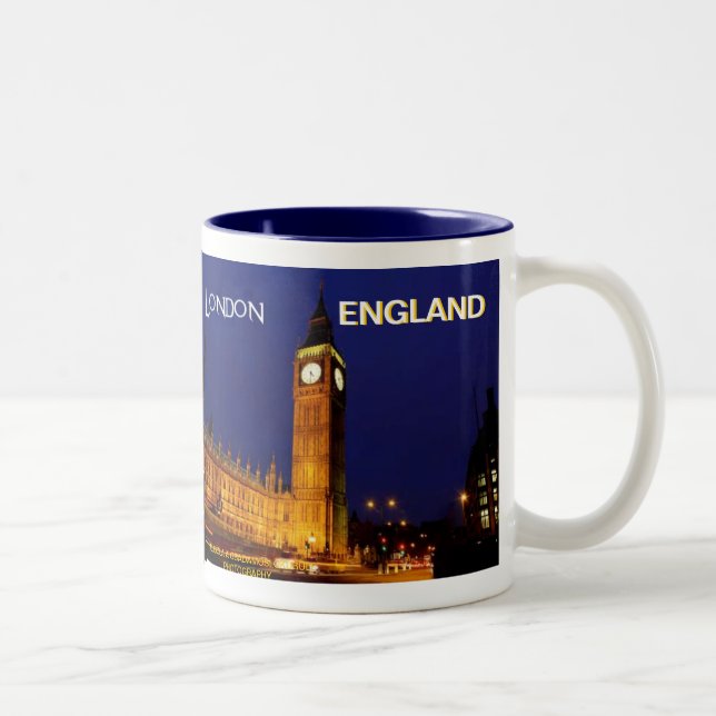 CAFÉ EM DOIS TONS CANECA DE INGLATERRA POR MOJISOLA A GBADAMOSI (Direita)