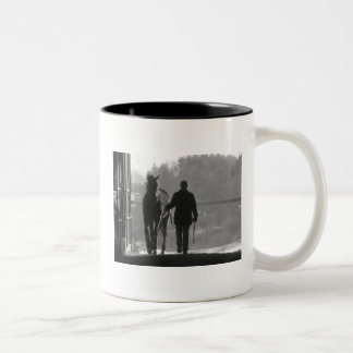 Café Em Dois Tons Caneca de passeio de Lucy