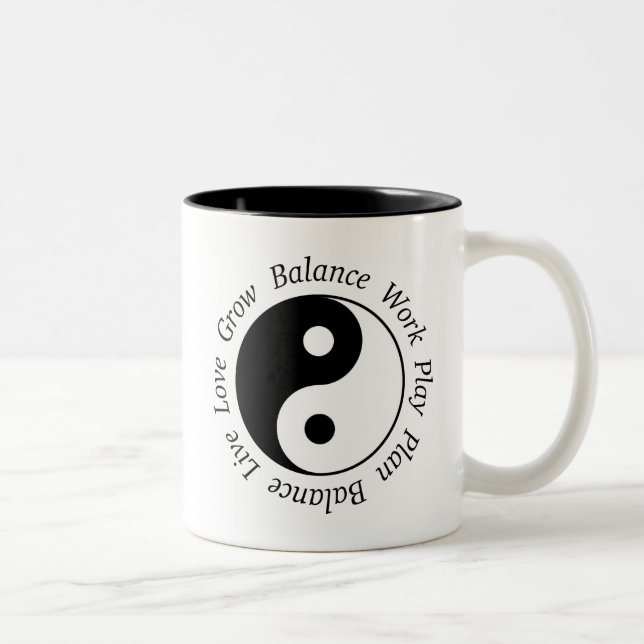 Café Em Dois Tons Caneca de Yin Yang do equilíbrio (Direita)