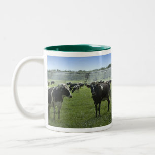 Café Em Dois Tons Caneca do gado de Holstein