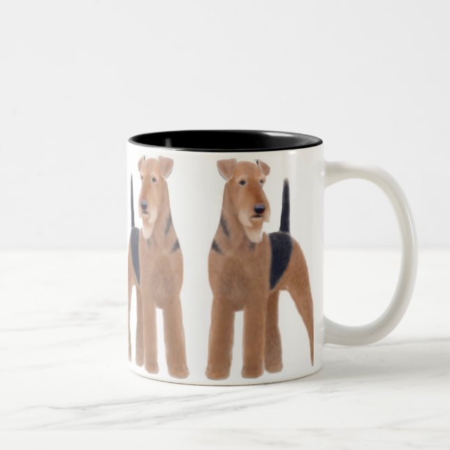 Café Em Dois Tons Caneca dos terrier de Airedale (Direita)