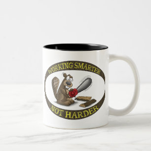 Café Em Dois Tons Caneca engraçada: Nao mais duro mais esperto de