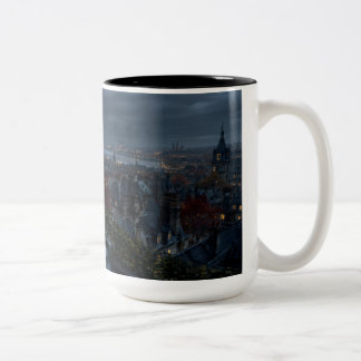 Café Em Dois Tons Caneca Preta de Varanda Gótica | Soothing Savage