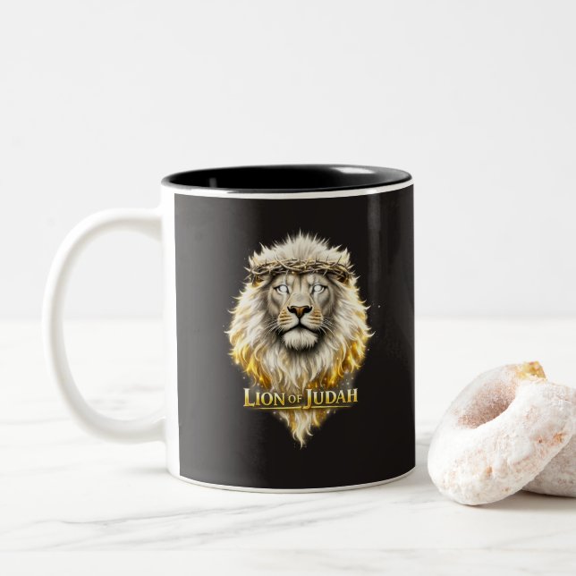 Café Em Dois Tons Caneca Rei Divino - Leão de Judá (Com Donut)