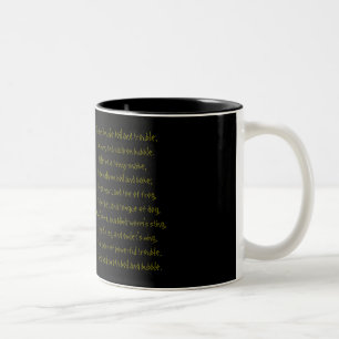 Café Em Dois Tons Labuta dobro dobro de Macbeth e caneca do problema
