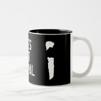 Café Em Dois Tons Não é normal - caneca de Rachel Alexandra