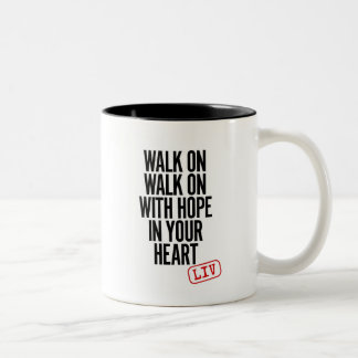 Café Em Dois Tons O clube do futebol de Liverpool inspirou a caneca