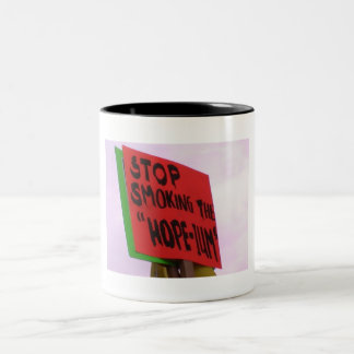 Café Em Dois Tons Pare de fumar a caneca da Esperança-ium