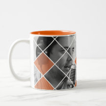 Rádio da notícia da canalização com a caneca de