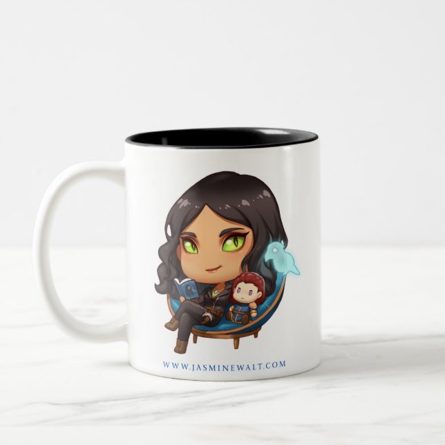 Café Em Dois Tons Sunaya que lê a caneca de Chibi (Esquerda)