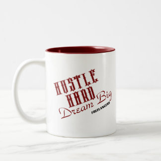 Café Em Dois Tons Trabalhe Duro Sonhe Grande Freelancer / Caneca de