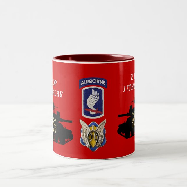 Café Em Dois Tons Tropa de E, 17a caneca da cavalaria M551 Sheridan (Centro)