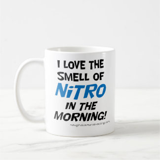 Café Eu amo o cheiro de nitro na caneca da manhã