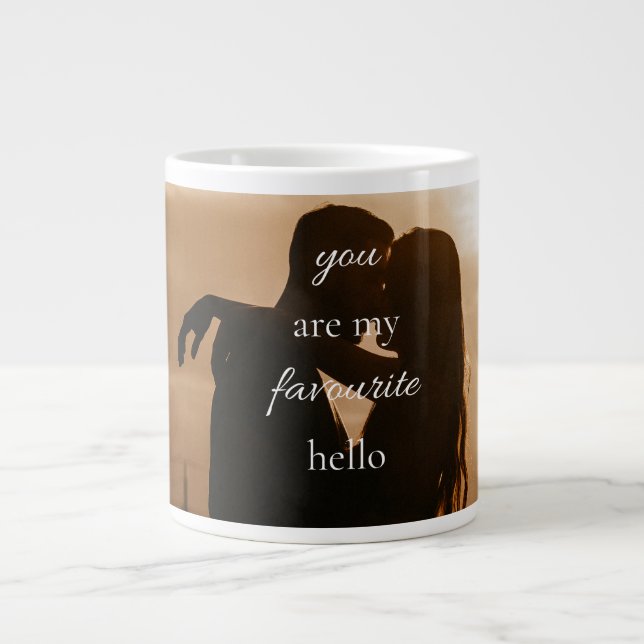Café Grande Presente de Caneca de Amor de Casal Fofo (Frente)