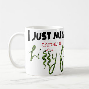 Café Jogue uma caneca clássica de Ajustado hissy, 11 oz