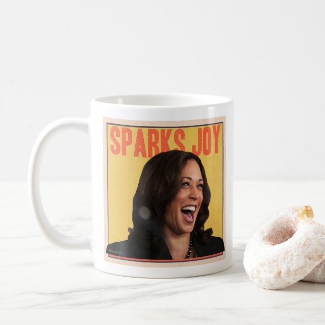 Café Kamala Harris joga caneca de Joy (Com Donut)