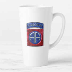 Café Latte 82ª caneca branca de trama de bordo