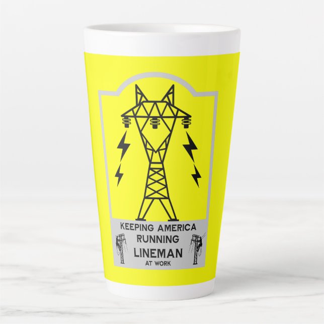 Café Latte Caneca Engraçada de Lineman – Presente de Lineman  (Frente)